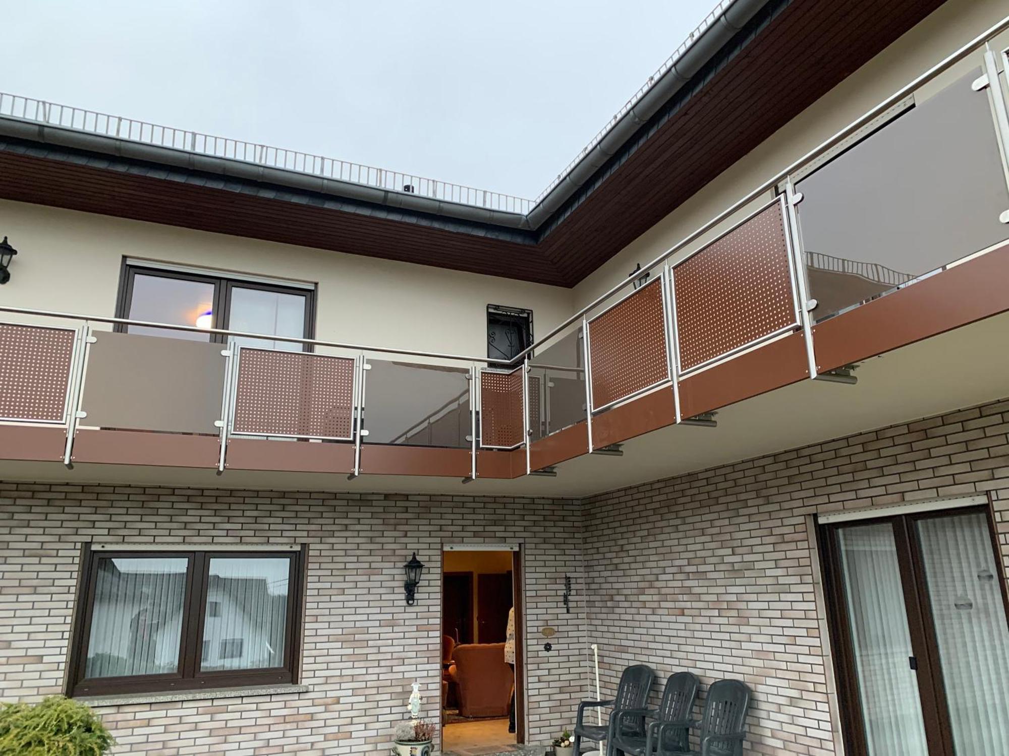 Strassenhaus Ferienwohnungjahrsfeld מראה חיצוני תמונה